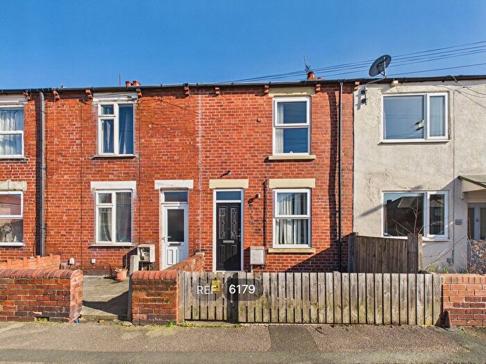 2 Bedroom Terraced House To Rent In , Westfields, Castleford, WF10