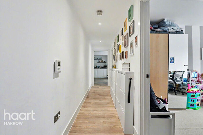 3 Bedroom Apartment For Sale In Lyon Road, Harrow, HA1