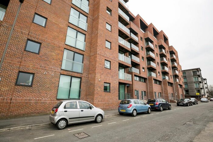 2 Bedroom Flat To Rent In Kings Dock Mill, Tabley Street, City Centre, L1