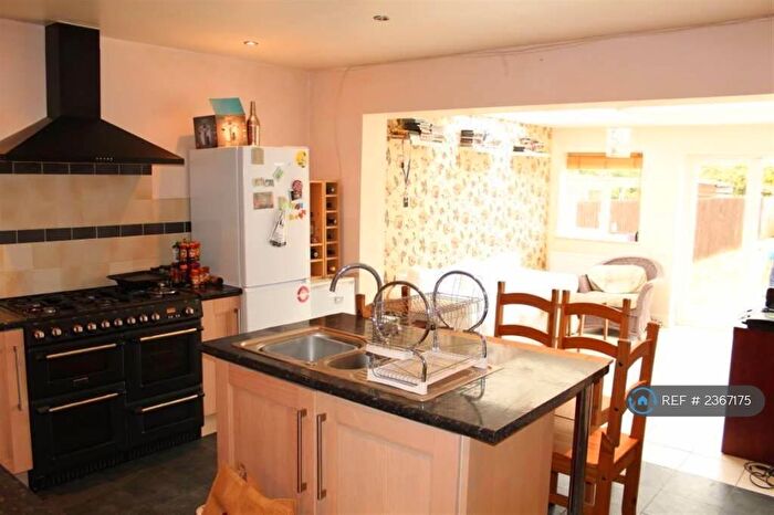 6 Bedroom Terraced House To Rent In Stourbridge Grove, Cambridge, CB1