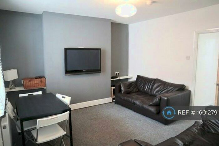 4 Bedroom Terraced House To Rent In Cretan Road, Liverpool, L15