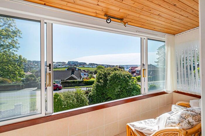 3 Bedroom Detached Bungalow For Sale In Founthill Avenue, Saltdean, BN2