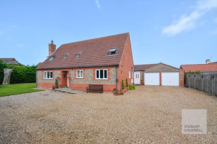 5 Bedroom Detached House For Sale In Priory Lodge, Priory Road, Bacton, Norfolk, NR12