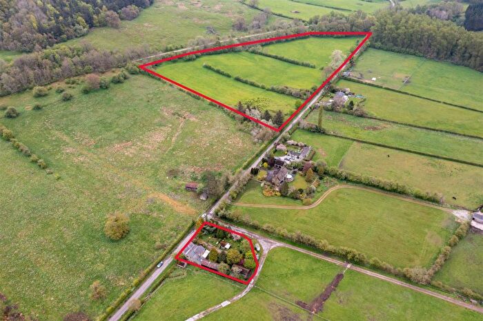 4 Bedroom Detached House For Sale In Riversdale Farm, Coombs Road, Bakewell, DE45