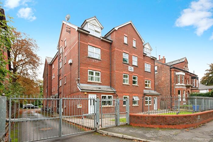 2 Bedroom Flat For Sale In Alexandra Road South, Manchester, Lancashire, M16