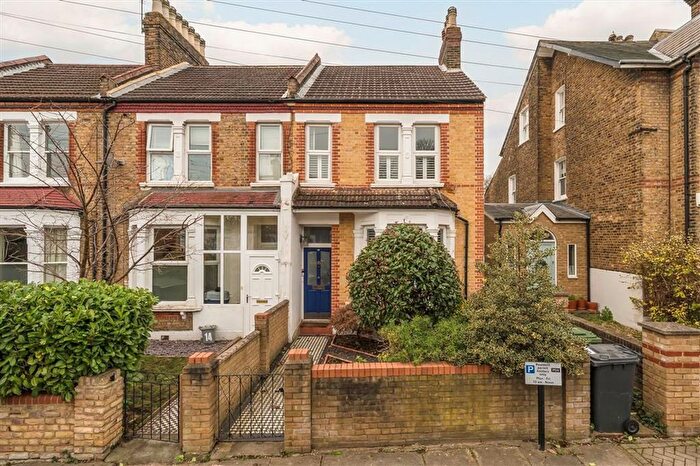 3 Bedroom Semi Detached House For Sale In Lenham Road, Lee, SE12