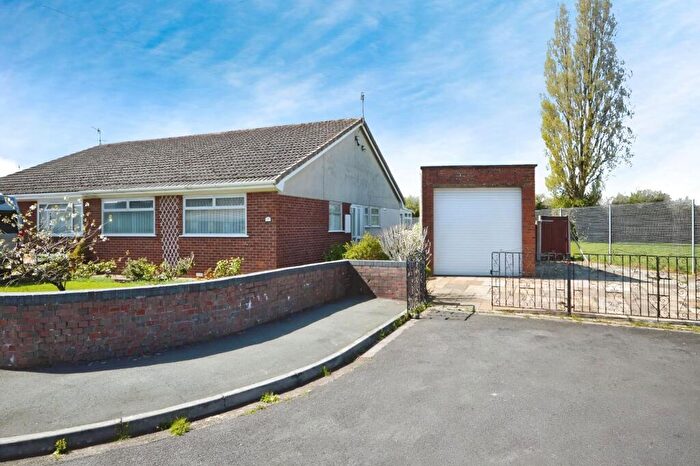 3 Bedroom Semi-Detached Bungalow For Sale In Elsbert Drive, Bristol, BS13