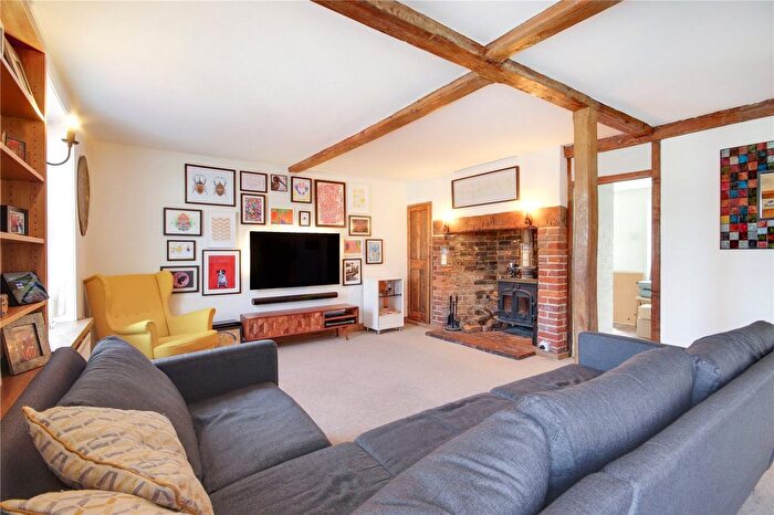 4 Bedroom End Of Terrace House For Sale In High Street, Lamberhurst, Tunbridge Wells, Kent, TN3