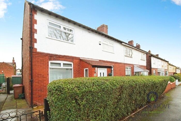 2 Bedroom Semi-Detached House To Rent In Chilham Road, Worsley, Manchester, M28