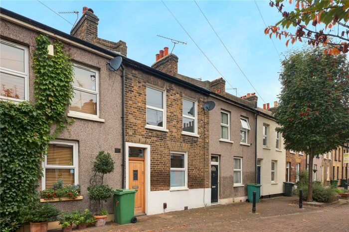 2 Bedroom Terraced House To Rent In Lavender Street, Stratford, London, E15