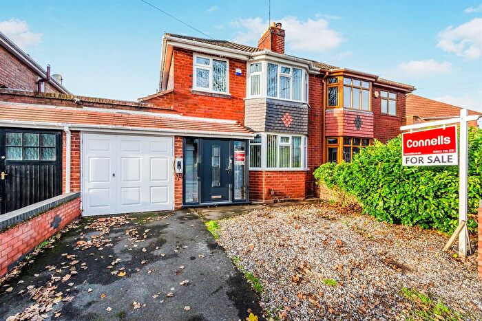 3 Bedroom Semi Detached House For Sale In Hatton Crescent, Wednesfield, Wolverhampton, WV10
