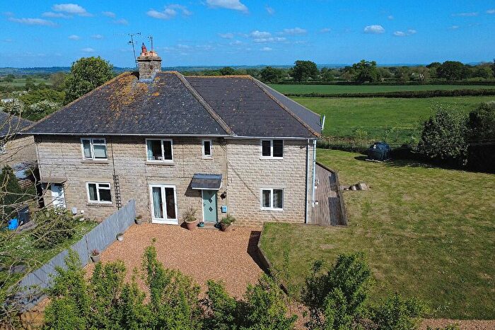 4 Bedroom Semi-Detached House For Sale In North Cheriton, Somerset, BA8