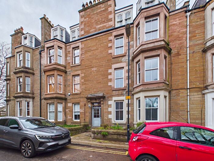 4 Bedroom Flat To Rent In Seafield Road, West End, Dundee, DD1
