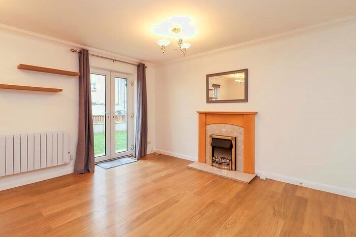 1 Bedroom Flat To Rent In King Street, Inverkeithing, Fife, KY11