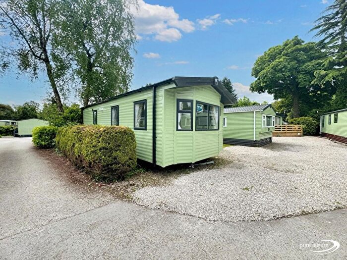 2 Bedroom Property For Sale In Hale, Milnthorpe, LA7