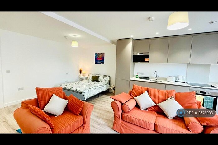Studio To Rent In Alexandra Street, Southend-On-Sea, SS1