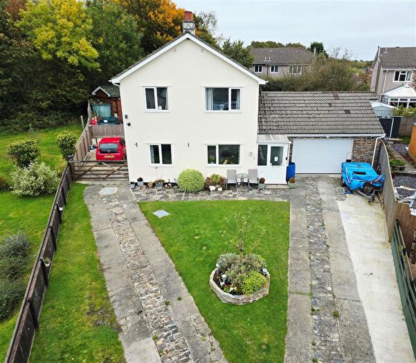 4 Bedroom Detached House For Sale In Orchard Close, St. Giles-On-The-Heath, Launceston, PL15