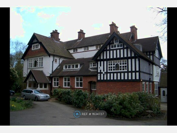 1 Bedroom Flat To Rent In Tower Road, Hindhead, GU26