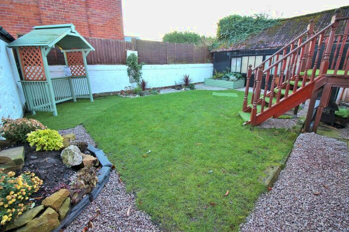 2 Bedroom Flat To Rent In Waterloo Road, Birkdale, Southport, PR8