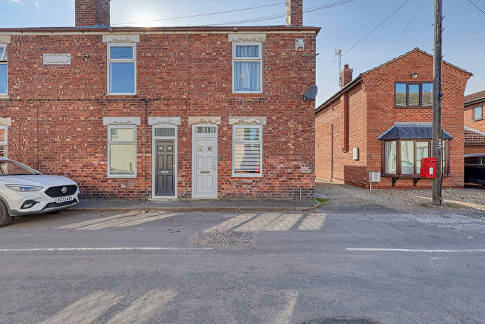 3 Bedroom Terraced House For Sale In North Street, Crowle, DN17