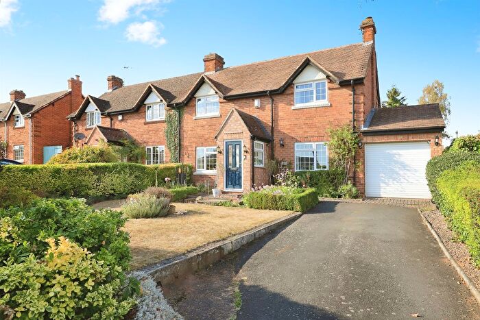 3 Bedroom Semi-Detached House For Sale In Fairfield Lane, Kidderminster, DY11