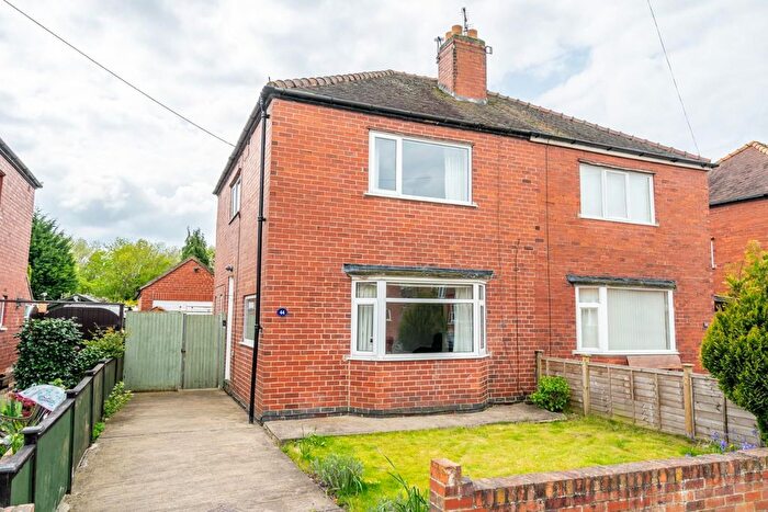 3 Bedroom Semi-Detached House To Rent In Danum Road, York, YO10