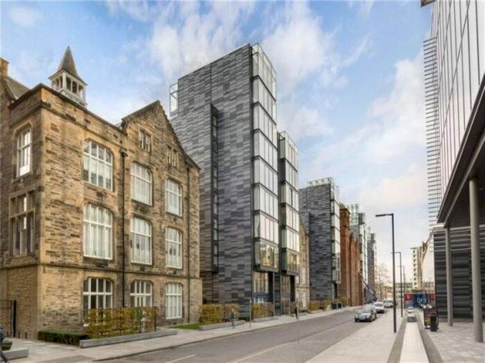 Garage / Parking To Rent In Simpson Loan (Parking Space, Quartermile, Edinburgh, EH3