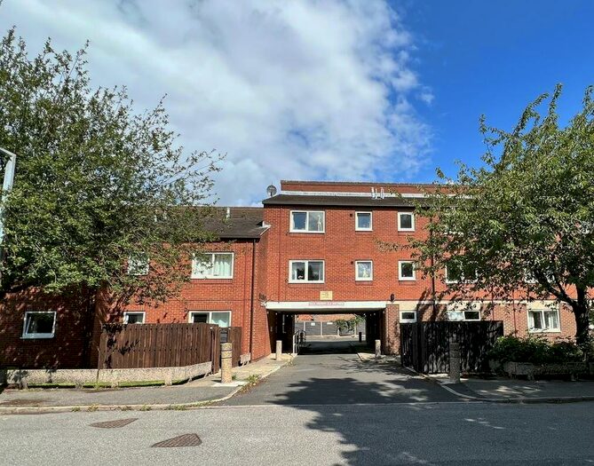 1 Bedroom Flat To Rent In Broadway, Barnsley, South Yorkshire, S70