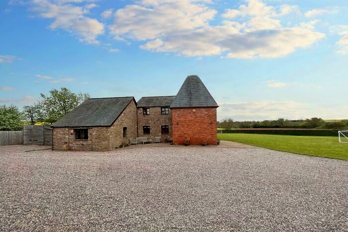 4 Bedroom Detached House For Sale In Whitestone, Hereford, HR1