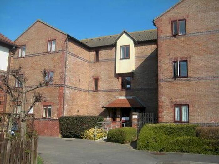 1 Bedroom Flat To Rent In Gibson Way, Bognor Regis PO21