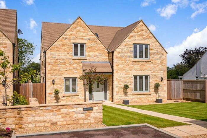 4 Bedroom Detached House For Sale In Chedworth, Cheltenham, GL54