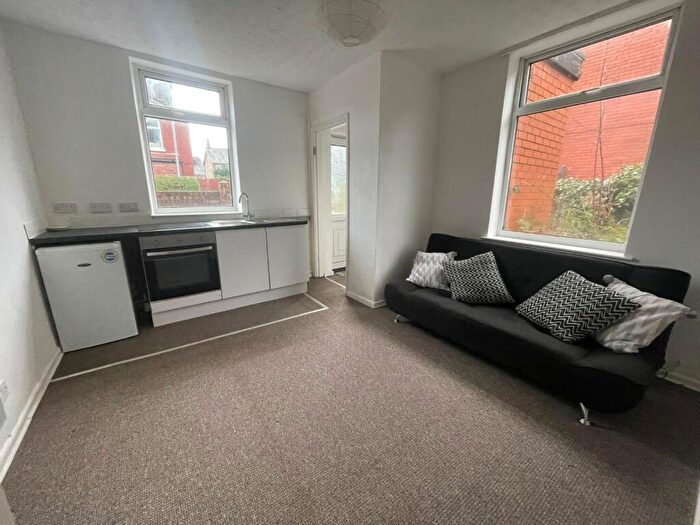 1 Bedroom House To Rent In Beech Road, Chorlton-cum-Hardy, M21