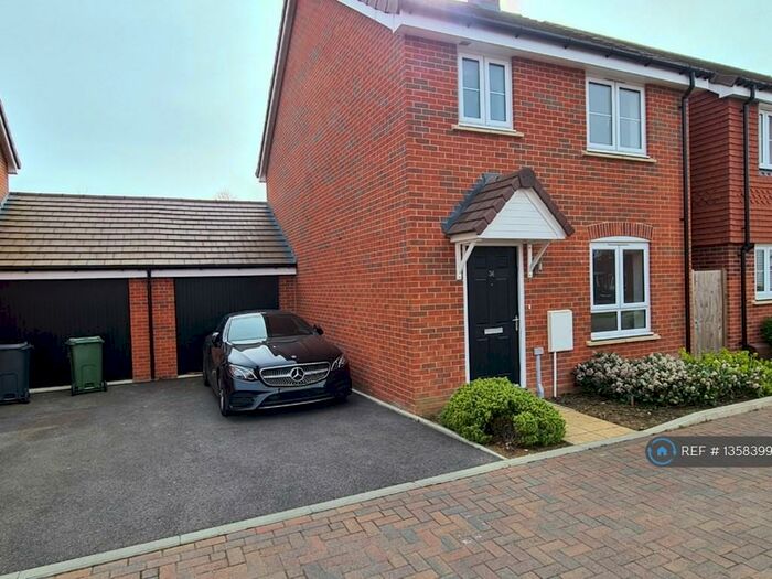 3 Bedroom Detached House To Rent In Gates Drive, Maidstone, ME17