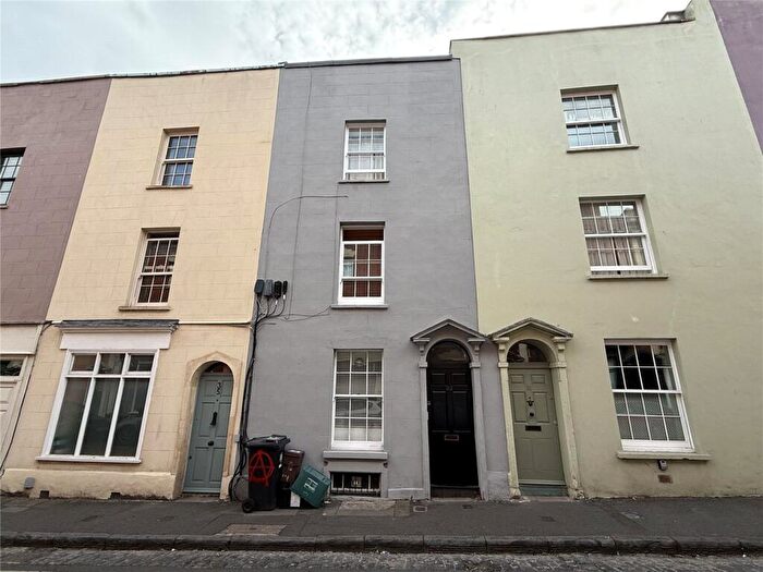 1 Bedroom Apartment To Rent In Picton Street, Montpelier, Bristol, BS6