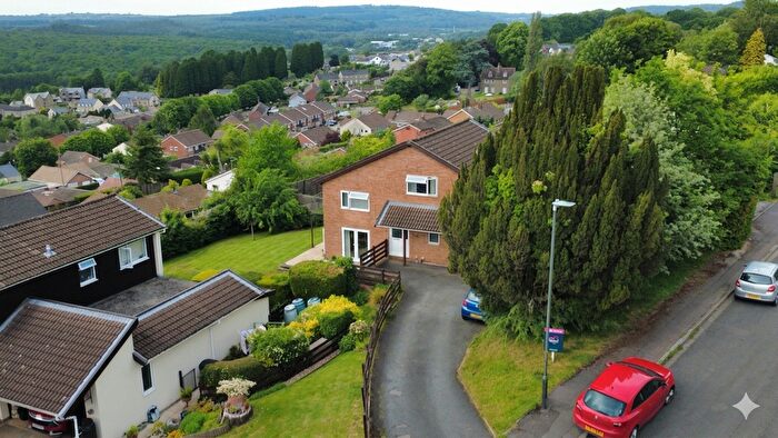 4 Bedroom Detached House For Sale In Abbots View, Cinderford, GL14