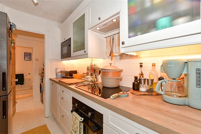 2 Bedroom Terraced House For Sale In New North Road, Reigate, Surrey, RH2