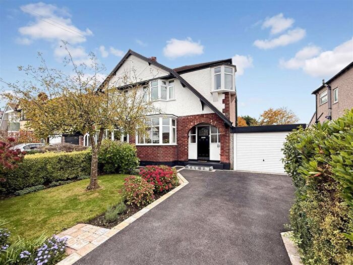 3 Bedroom Semi-Detached House For Sale In Cornelius Drive, Thingwall, Wirral, CH61