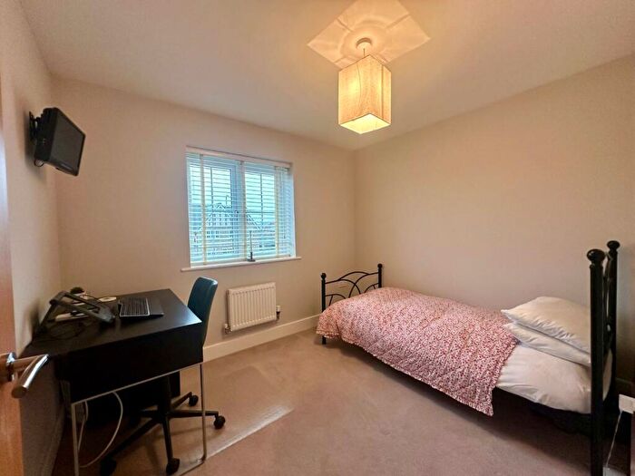 5 Bedroom Detached House For Sale In Home Farm Drive, Boughton, Northampton, NN2