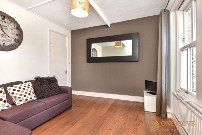 2 Bedroom Flat To Rent In Dover Flats, Old Kent Road, London, SE1