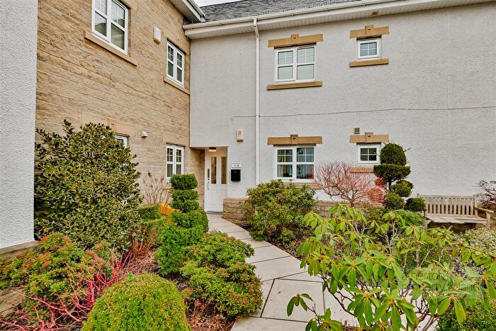 2 Bedroom Flat For Sale In Spring Meadow, Clitheroe, Ribble Valley, BB7