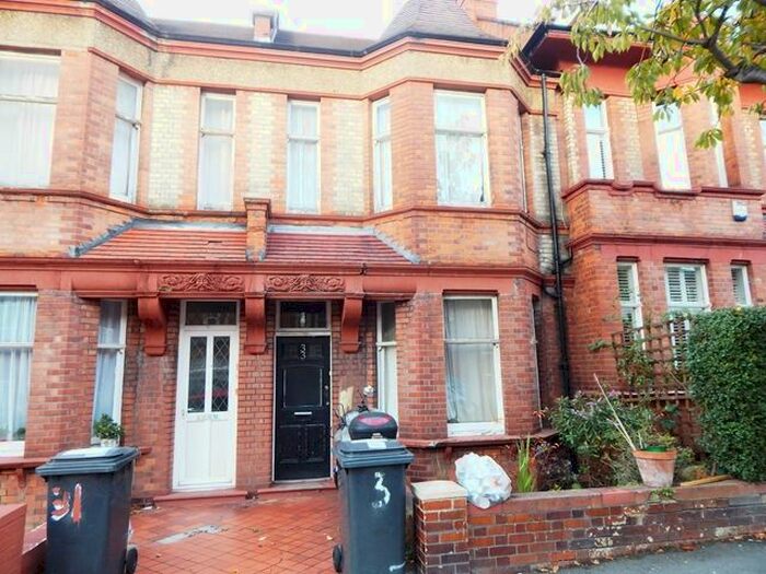 2 Bedroom Flat To Rent In Barcombe Avenue, Streatham, London, SW2