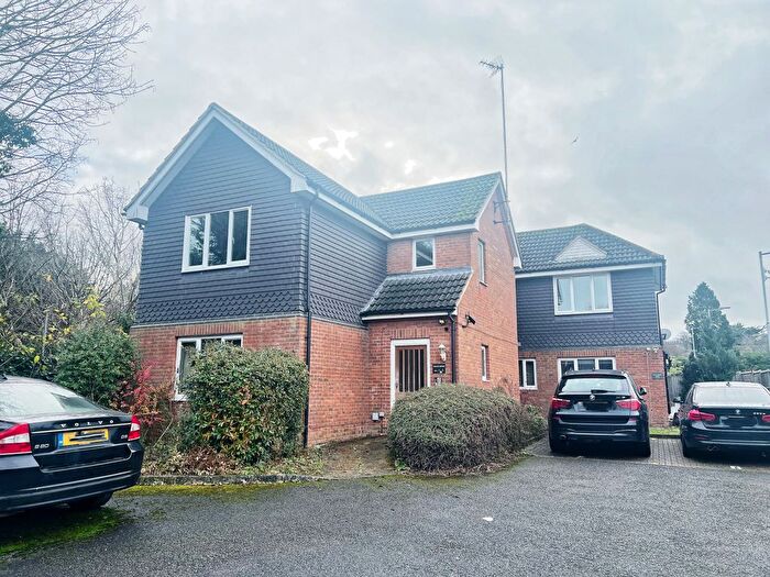 1 Bedroom Flat To Rent In Dunstable Road, Luton, LU4