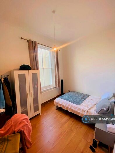 1 Bedroom Flat To Rent In Wellington Road, Brighton And Hove, BN2