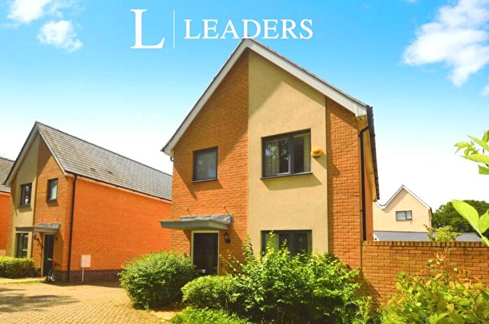 3 Bedroom Detached House For Sale In Kirby Drive, Colchester, Essex, CO4