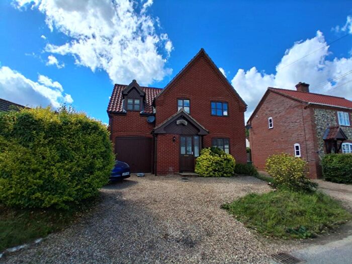 4 Bedroom House To Rent In Hills Road, Saham Hills, Thetford, IP25
