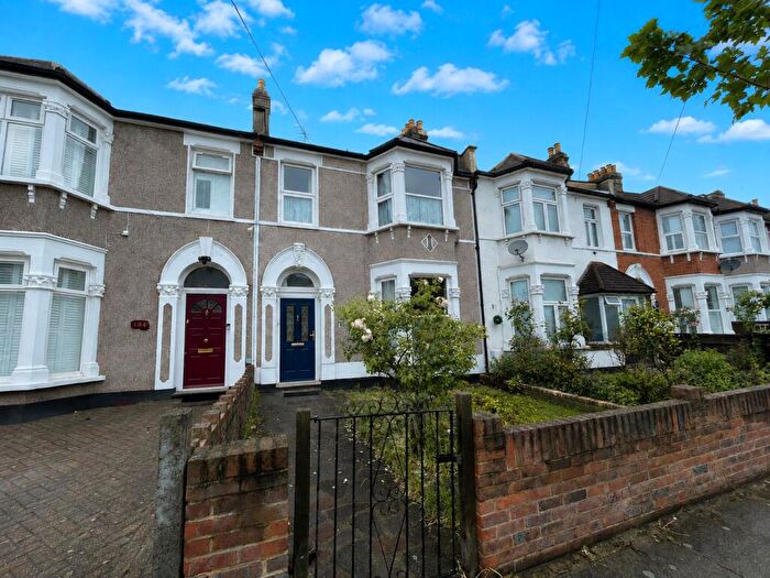 3 Bedroom Terraced House For Sale In Ardgowan Road, London, SE6