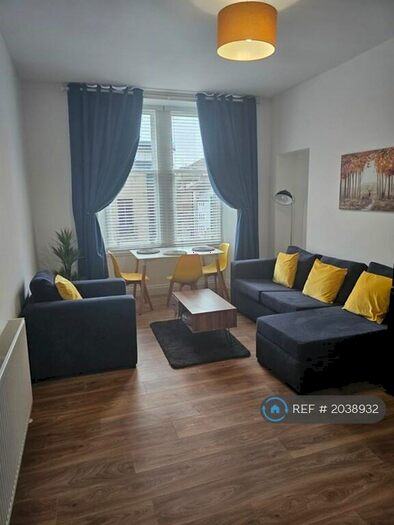 2 Bedroom Flat To Rent In Commercial Street, Dundee, DD1