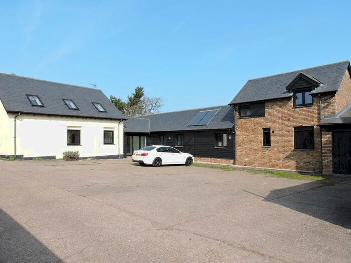 4 Bedroom Detached House To Rent In Silver Street, Goffs Oak, Waltham Cross, EN7