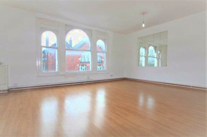 Property To Rent In Seven Sisters Road, London, N15