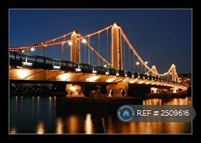 2 Bedroom Flat To Rent In Warwick Building, London, SW11